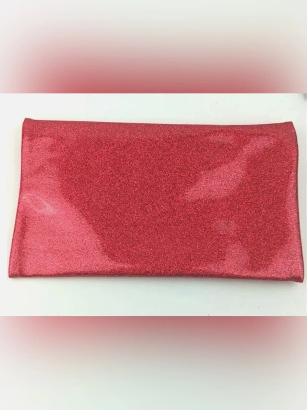 Carolina Herrera✨❤️💛⭐️ GWP Red Patent Cosmetic Pouch